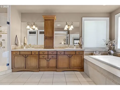 5104 NW 145th Street Vancouver WA 98685