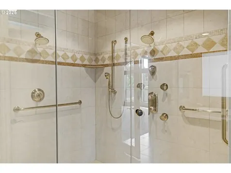 5104 NW 145th Street Vancouver WA 98685
