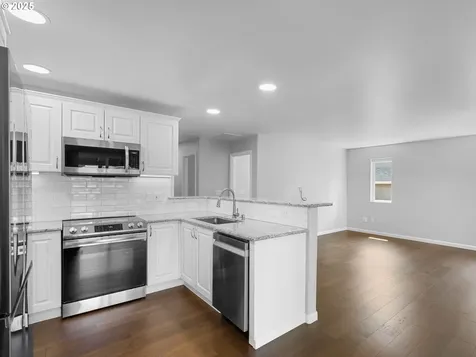 15618 NW Rondos Drive Portland OR 97229