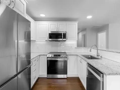 15618 NW Rondos Drive Portland OR 97229
