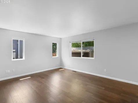 15618 NW Rondos Drive Portland OR 97229