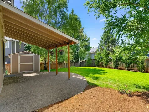 15618 NW Rondos Drive Portland OR 97229