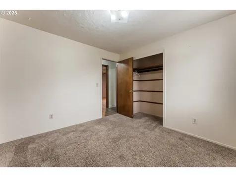 762 Stinson Street Independence OR 97351