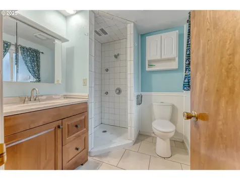762 Stinson Street Independence OR 97351