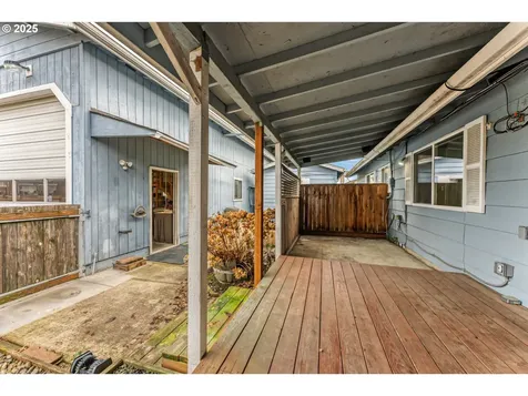762 Stinson Street Independence OR 97351