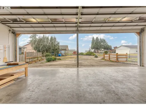 762 Stinson Street Independence OR 97351