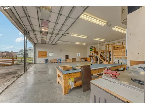 762 Stinson Street Independence OR 97351