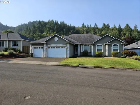 464 Oak Valley Loop Winchester OR 97495