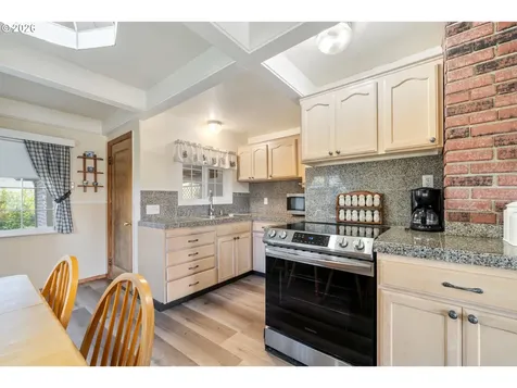 8080 S Minnehaha Street Rockaway Beach OR 97136