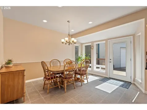 5220 SW Neal Avenue Waldport OR 97394