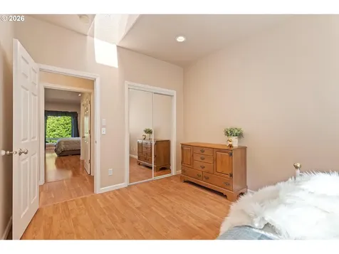 5220 SW Neal Avenue Waldport OR 97394