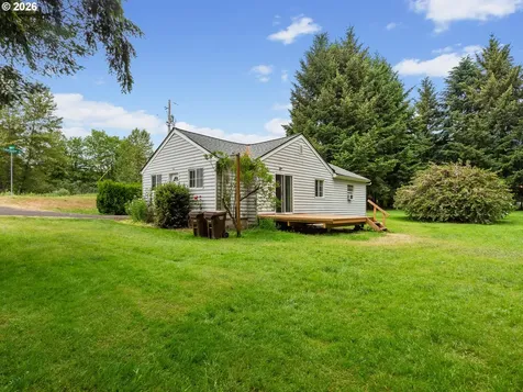 150 River Lane Gladstone OR 97027