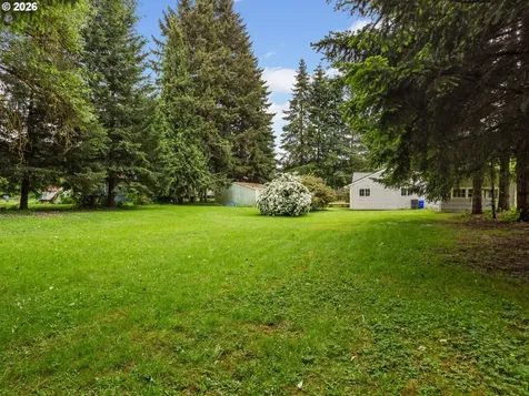 150 River Lane Gladstone OR 97027