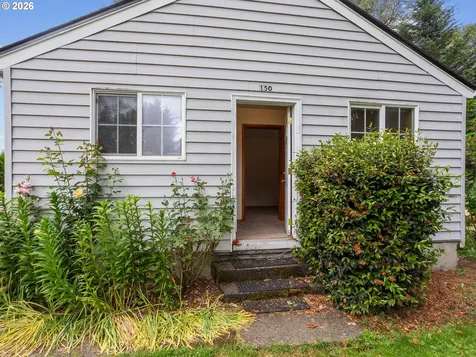 150 River Lane Gladstone OR 97027