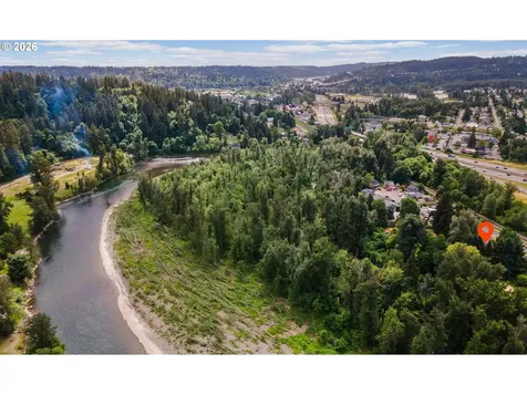 150 River Lane Gladstone OR 97027