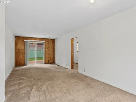 150 River Lane Gladstone OR 97027