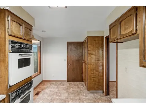 2025 Banyan Court NW Salem OR 97304