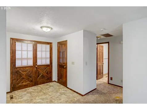 2025 Banyan Court NW Salem OR 97304