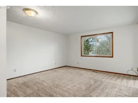 2025 Banyan Court NW Salem OR 97304