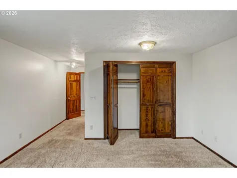 2025 Banyan Court NW Salem OR 97304