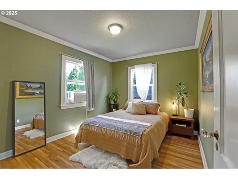 2645 N Halleck Street Portland OR 97217