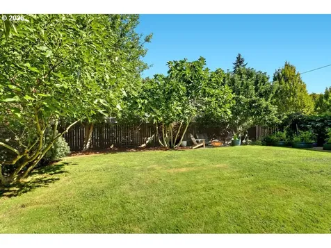 2645 N Halleck Street Portland OR 97217