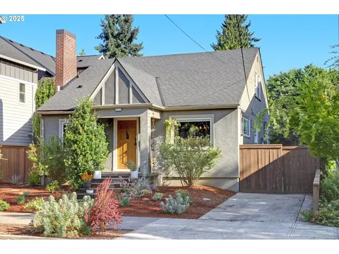 2645 N Halleck Street Portland OR 97217