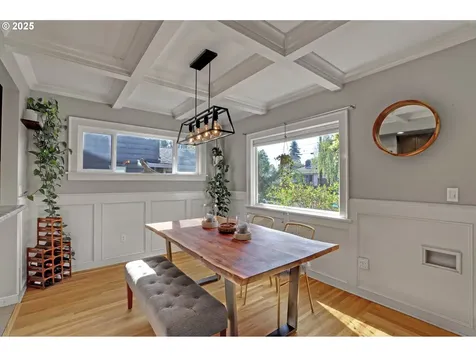 2645 N Halleck Street Portland OR 97217