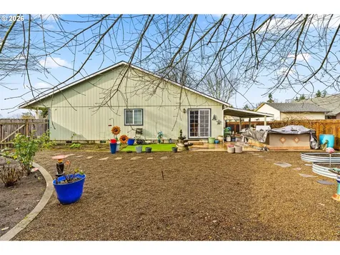 2503 Mangan Street Eugene OR 97402