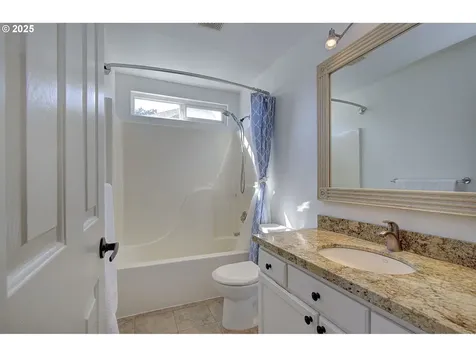 18506 SE 35th Street Vancouver WA 98683