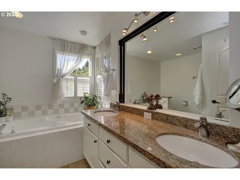18506 SE 35th Street Vancouver WA 98683