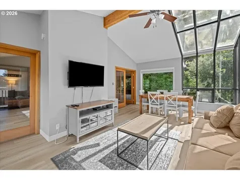 1253 NE East Lagoon Drive Lincoln City OR 97367