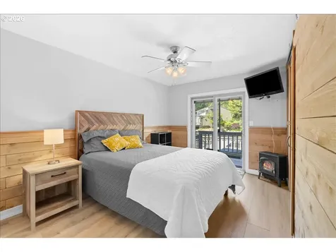 1253 NE East Lagoon Drive Lincoln City OR 97367