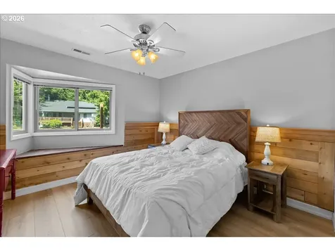 1253 NE East Lagoon Drive Lincoln City OR 97367