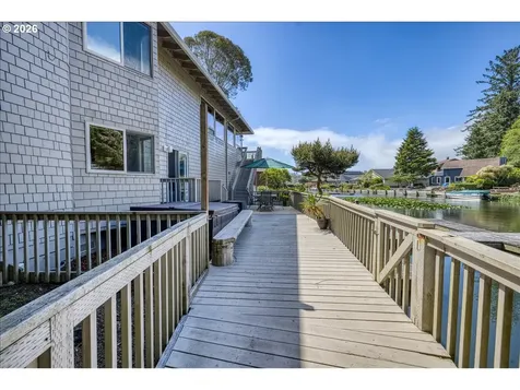1253 NE East Lagoon Drive Lincoln City OR 97367