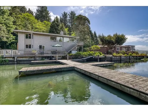 1253 NE East Lagoon Drive Lincoln City OR 97367