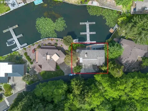 1253 NE East Lagoon Drive Lincoln City OR 97367