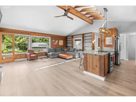 1253 NE East Lagoon Drive Lincoln City OR 97367