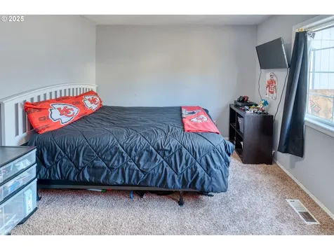785 NE Blair Street Sheridan OR 97378