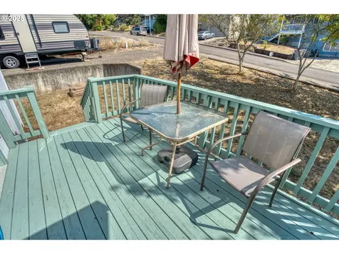 785 NE Blair Street Sheridan OR 97378