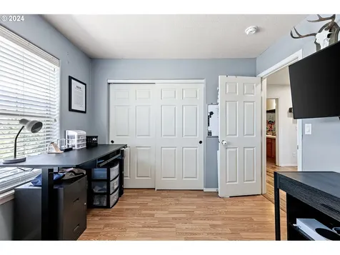 617 Street Charles Street Eugene OR 97402