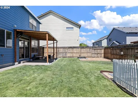 617 Street Charles Street Eugene OR 97402
