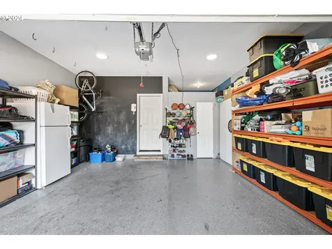 617 Street Charles Street Eugene OR 97402
