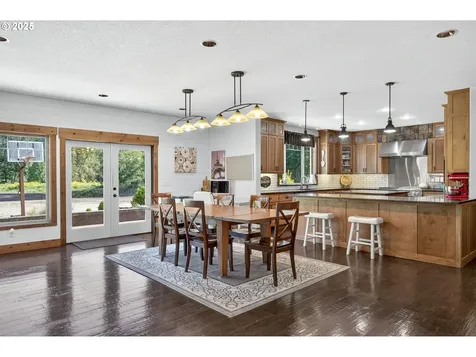 15047 S Macksburg Road Molalla OR 97038