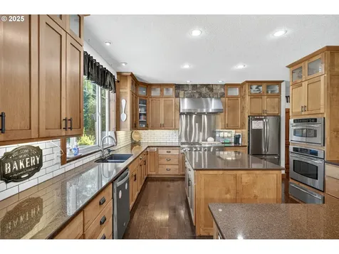 15047 S Macksburg Road Molalla OR 97038