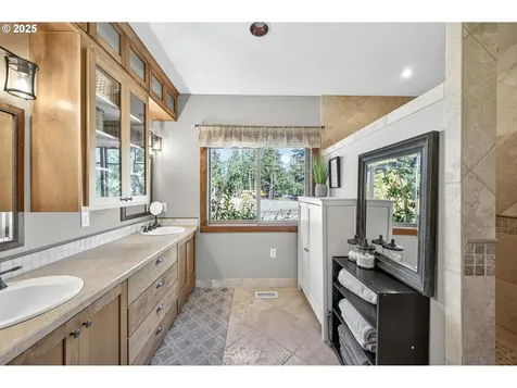 15047 S Macksburg Road Molalla OR 97038