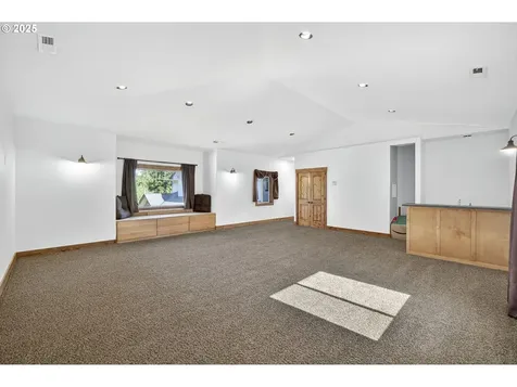 15047 S Macksburg Road Molalla OR 97038