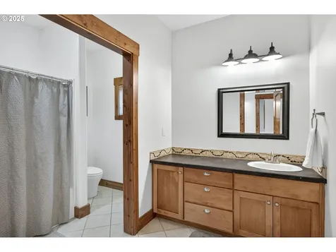 15047 S Macksburg Road Molalla OR 97038