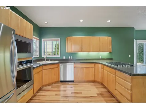 3739 NW Knapp Lane Camas WA 98607