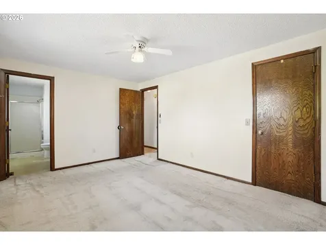 1453 SE 29th Court Troutdale OR 97060